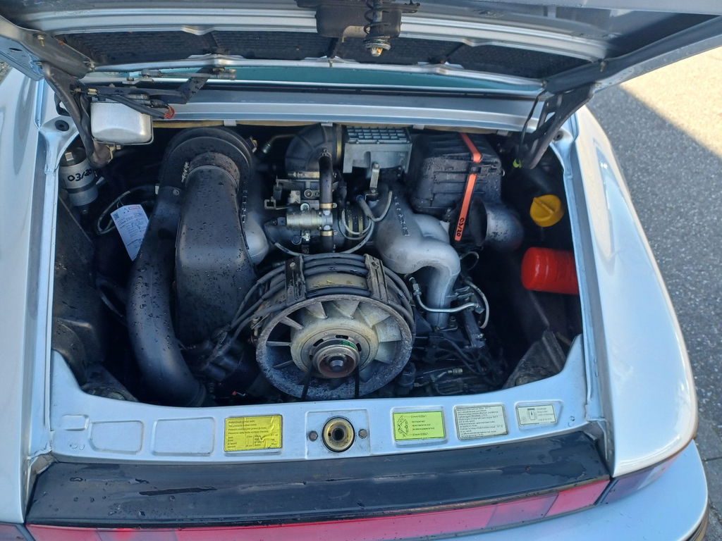Porsche 911 Carrera 3.2