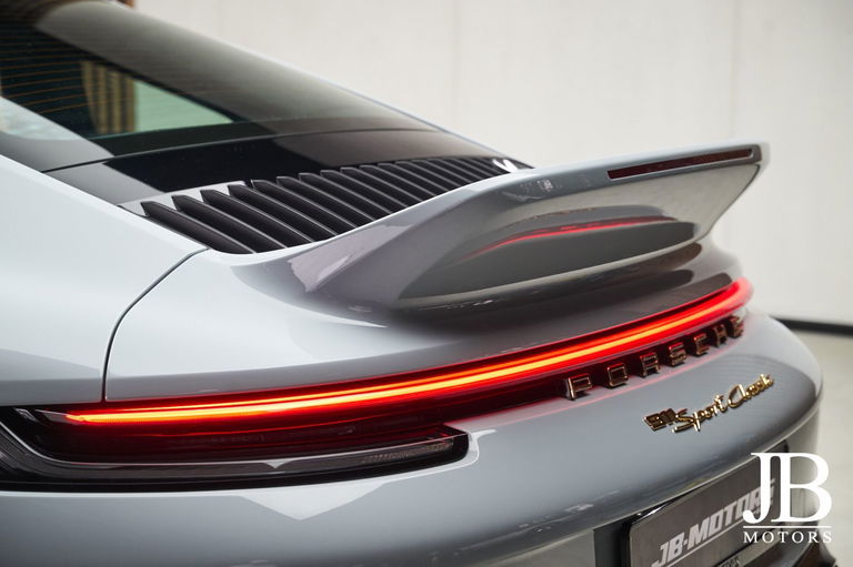 Porsche 992 Sport Classic