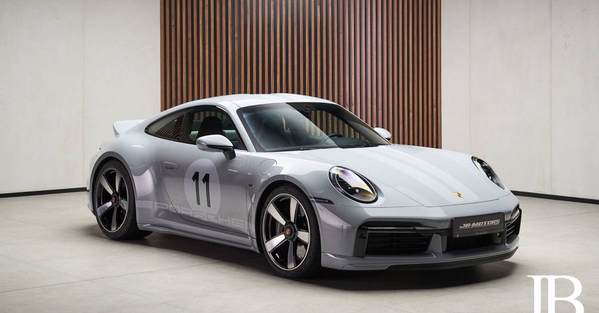 Porsche 992 Sport Classic 2023 - elferspot.com - Marketplace for ...