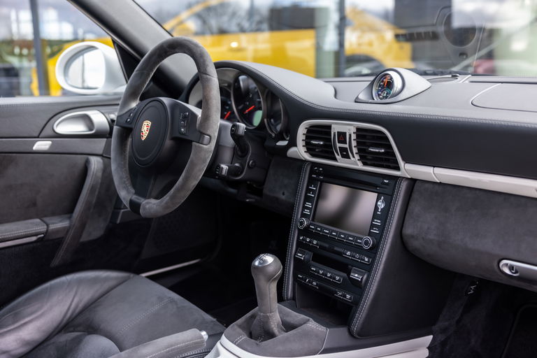 Porsche 997.2 Carrera GTS