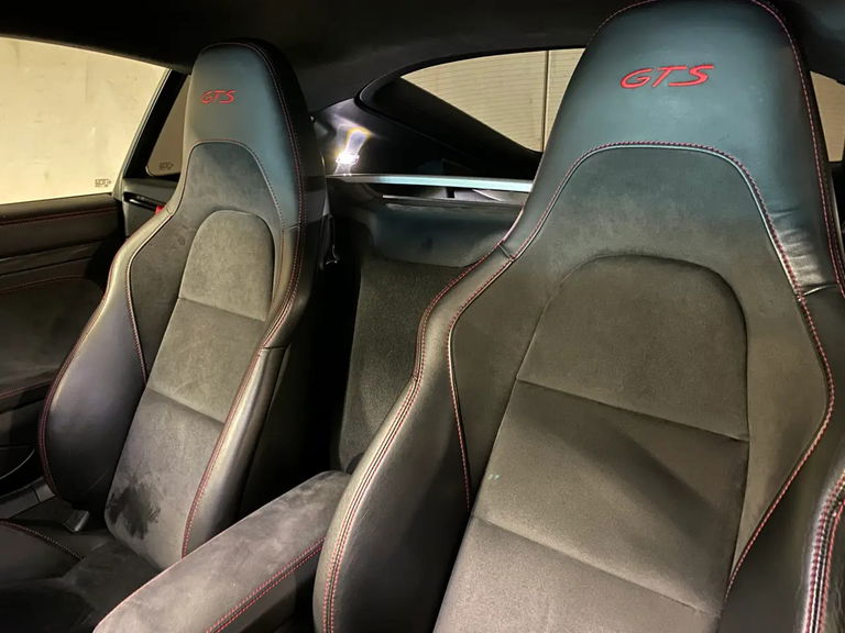 Porsche 718 Cayman GTS
