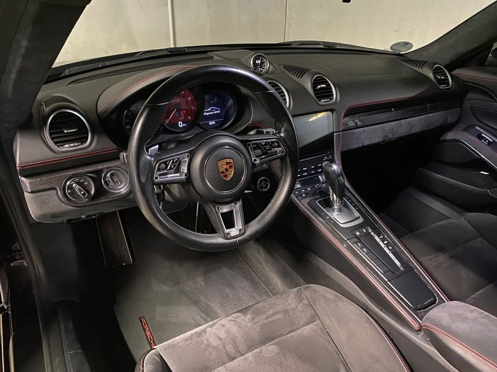 Porsche 718 Cayman GTS