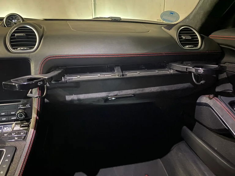 Porsche 718 Cayman GTS