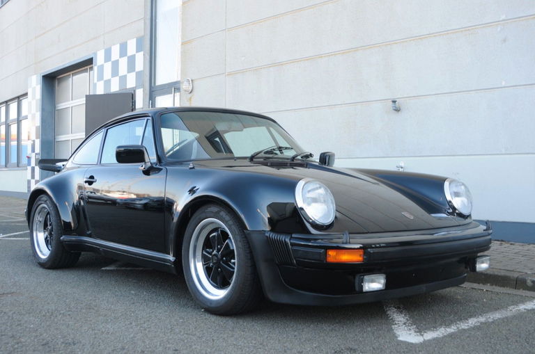 Porsche 911 Turbo 3.0 