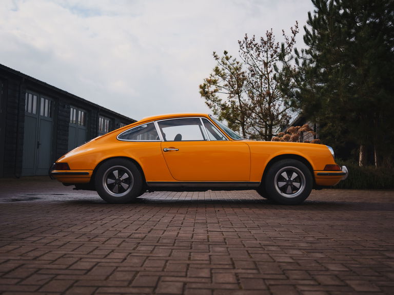 Porsche 911 T