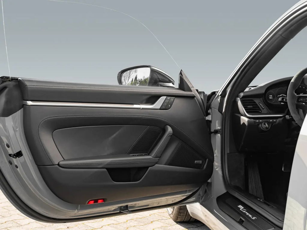 Porsche 992 Carrera S