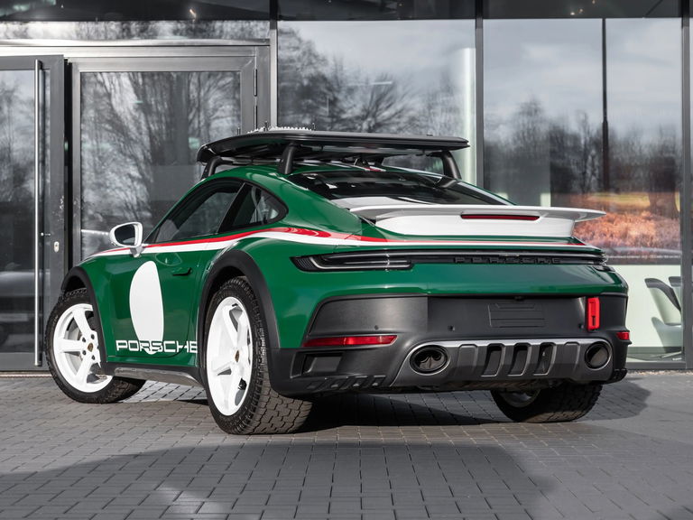 Porsche 911 Dakar
