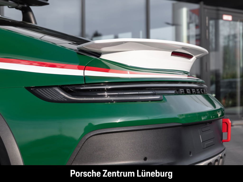 Porsche 911 Dakar