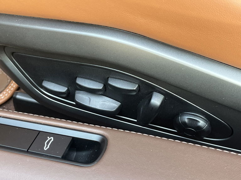 Porsche 992.2 Carrera GTS