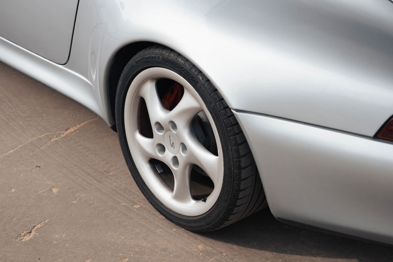 Porsche 993 Carrera 4S