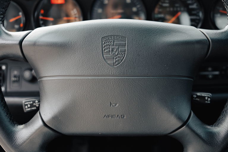Porsche 993 Carrera 4S