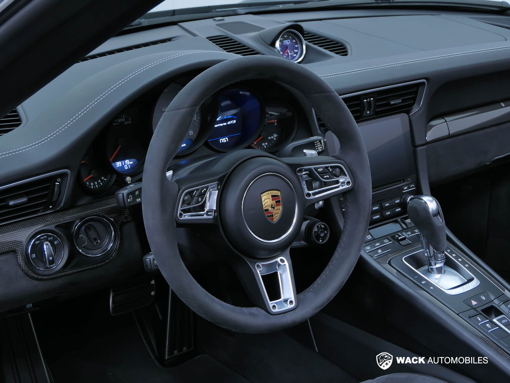 Porsche 991.2 Carrera GTS