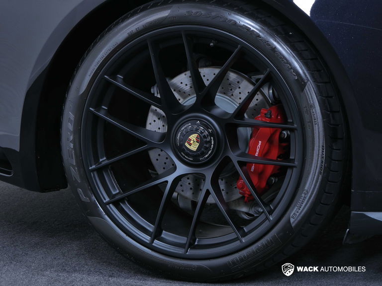 Porsche 991.2 Carrera GTS