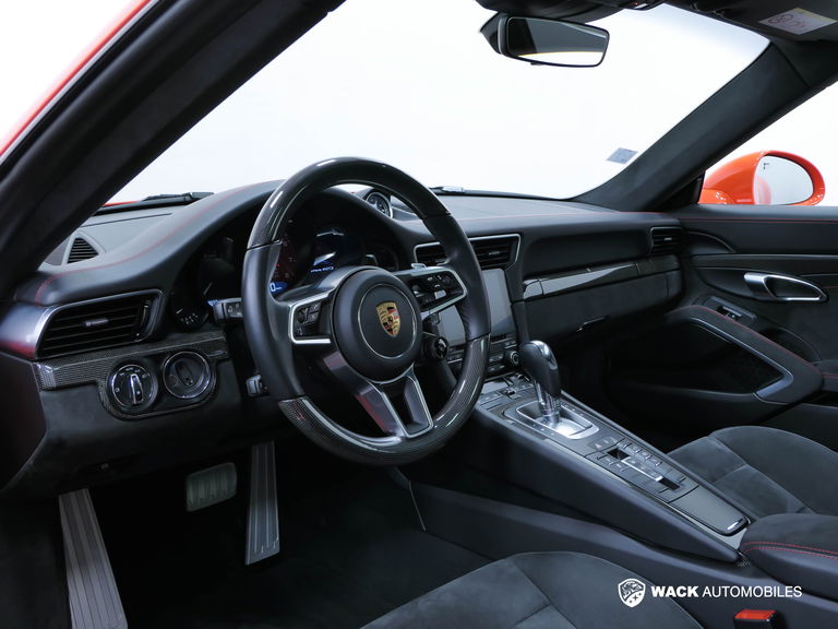 Porsche 991.2 Carrera 4 GTS