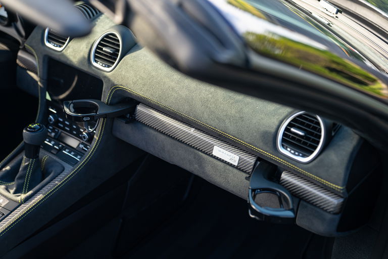 Porsche 718 Spyder RS