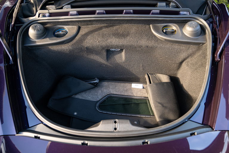 Porsche 718 Spyder RS