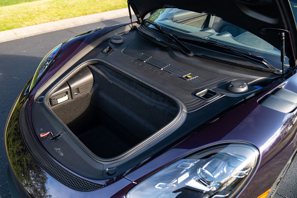 Porsche 718 Spyder RS