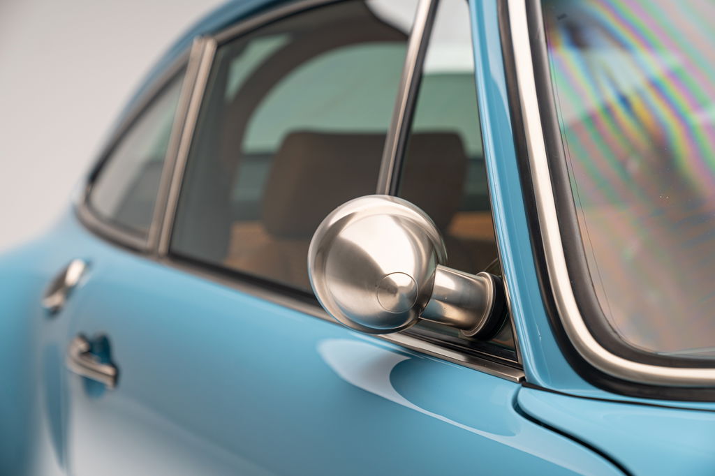 Porsche 911 Reimagined by Singer