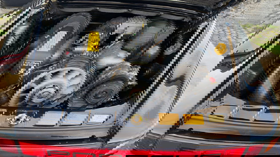 Porsche 911 Carrera 3.2