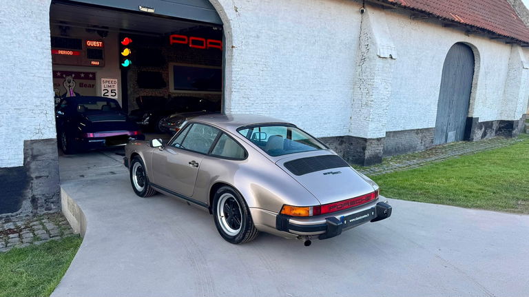 Porsche 911 SC