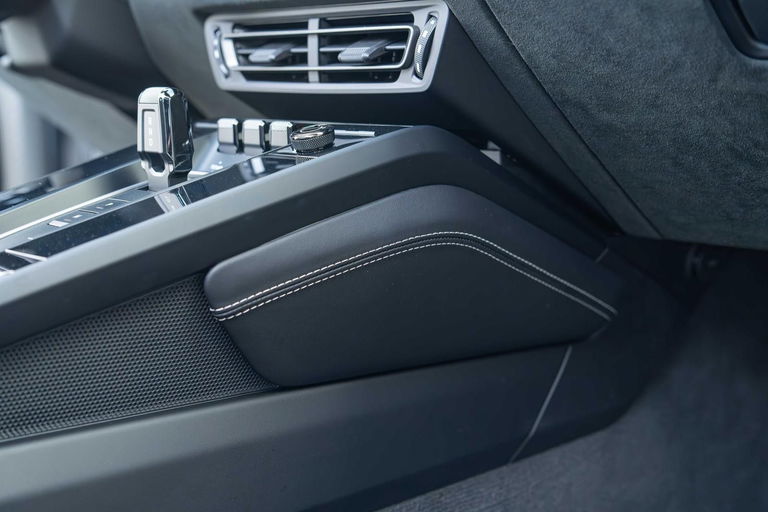 Porsche 992 Targa 4 GTS