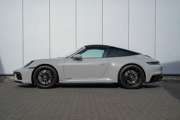 Porsche 992 Targa 4 GTS