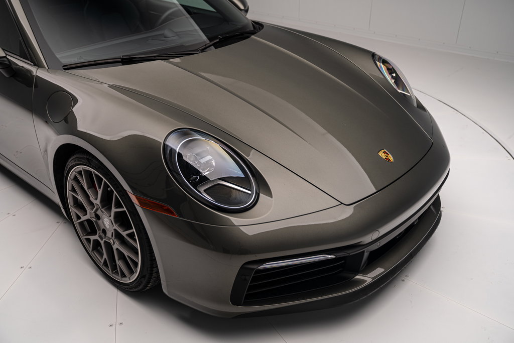 Porsche 992 Carrera 4S
