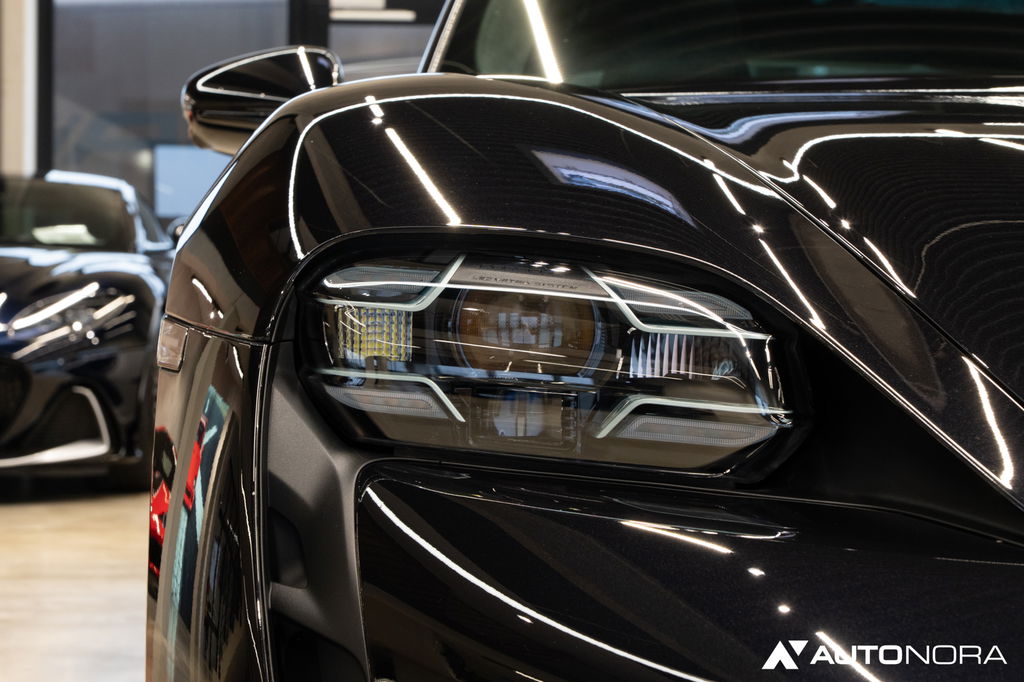 Porsche Taycan Turbo