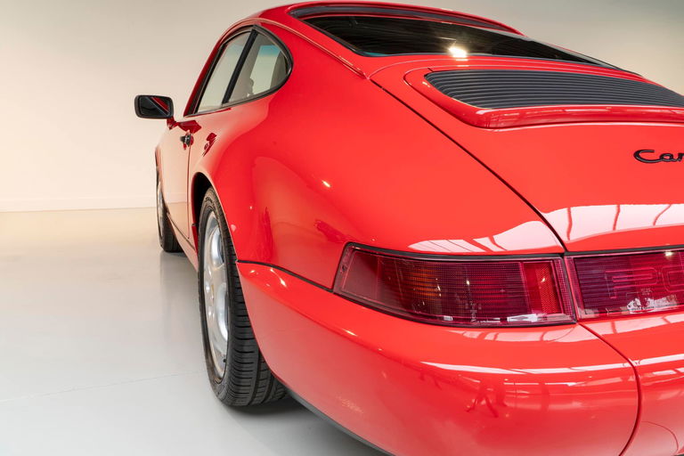 Porsche 964 Carrera 2