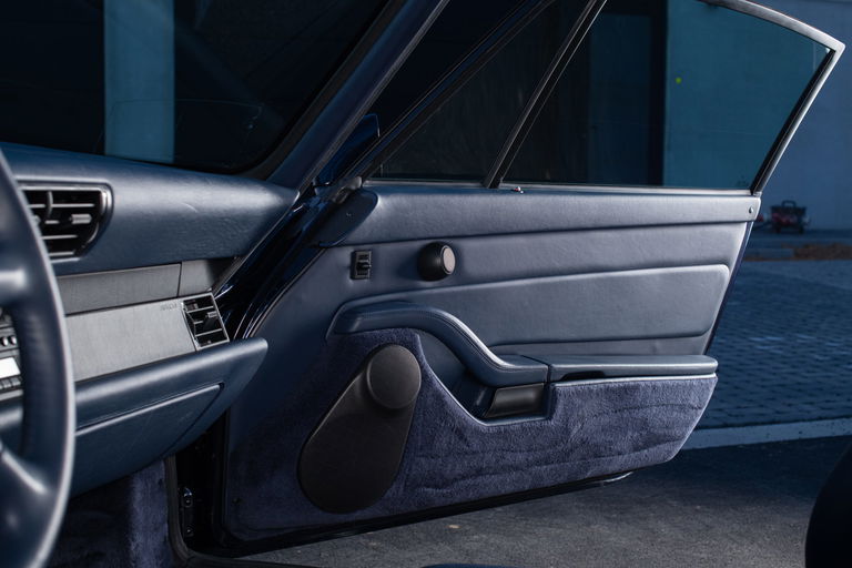 Porsche 993 Carrera 4S