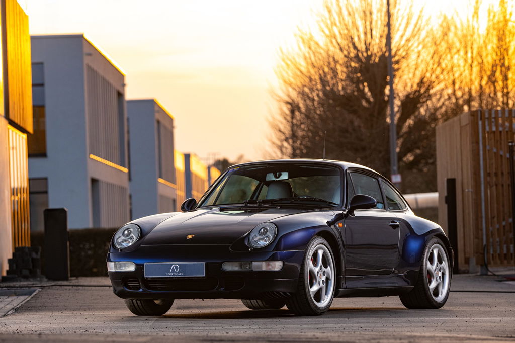 Porsche 993 Carrera 4S