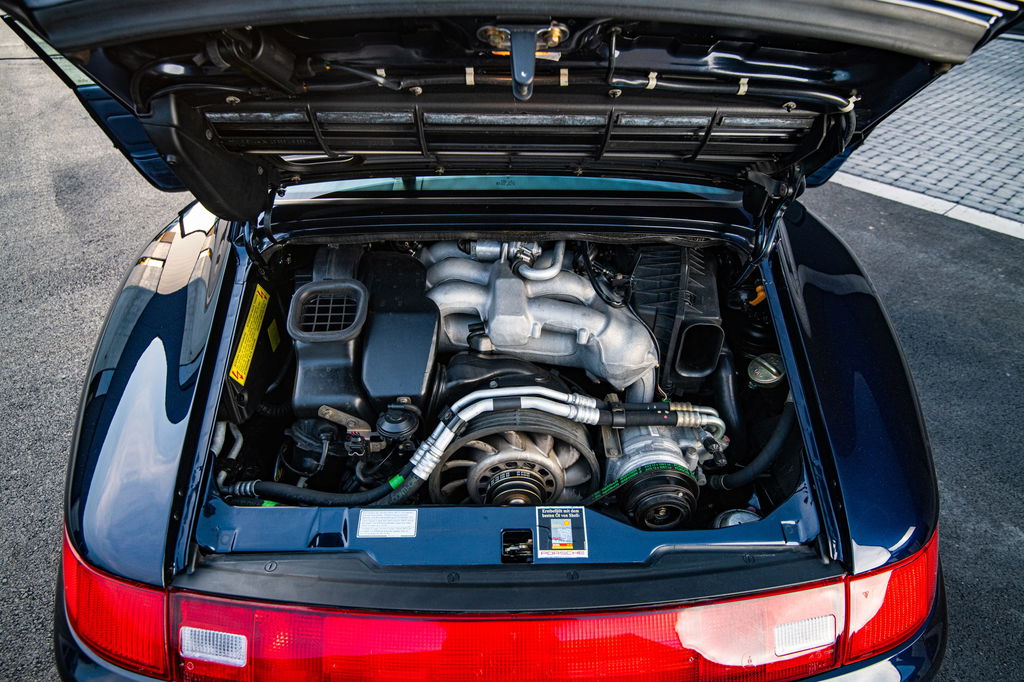 Porsche 993 Carrera 4S