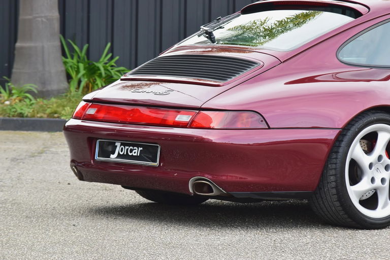 Porsche 993 Carrera 4S