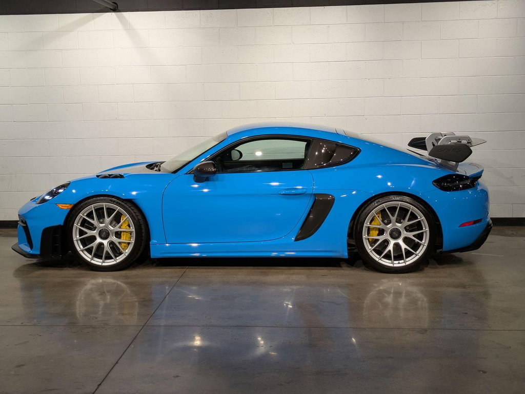 Porsche 718 Cayman GT4 RS