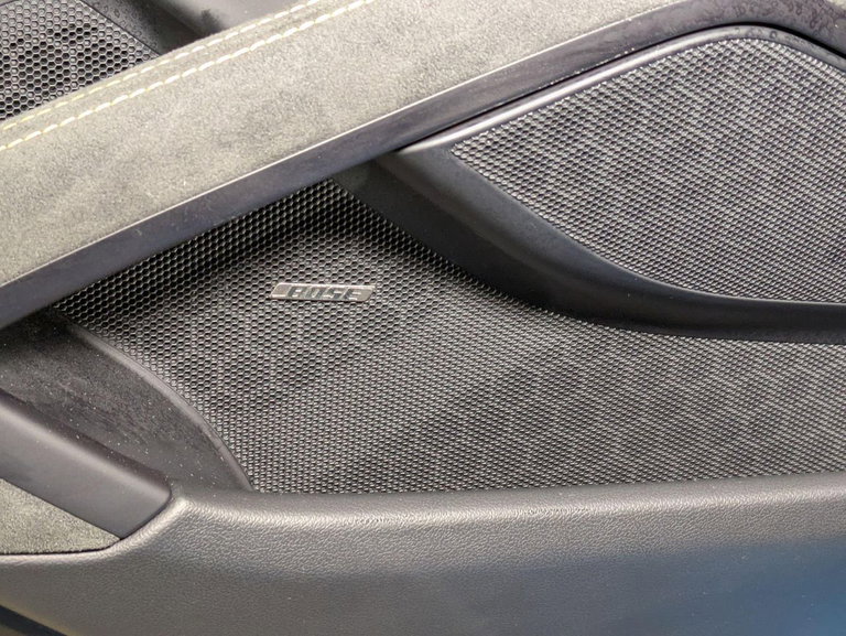 Porsche 718 Cayman GT4 RS