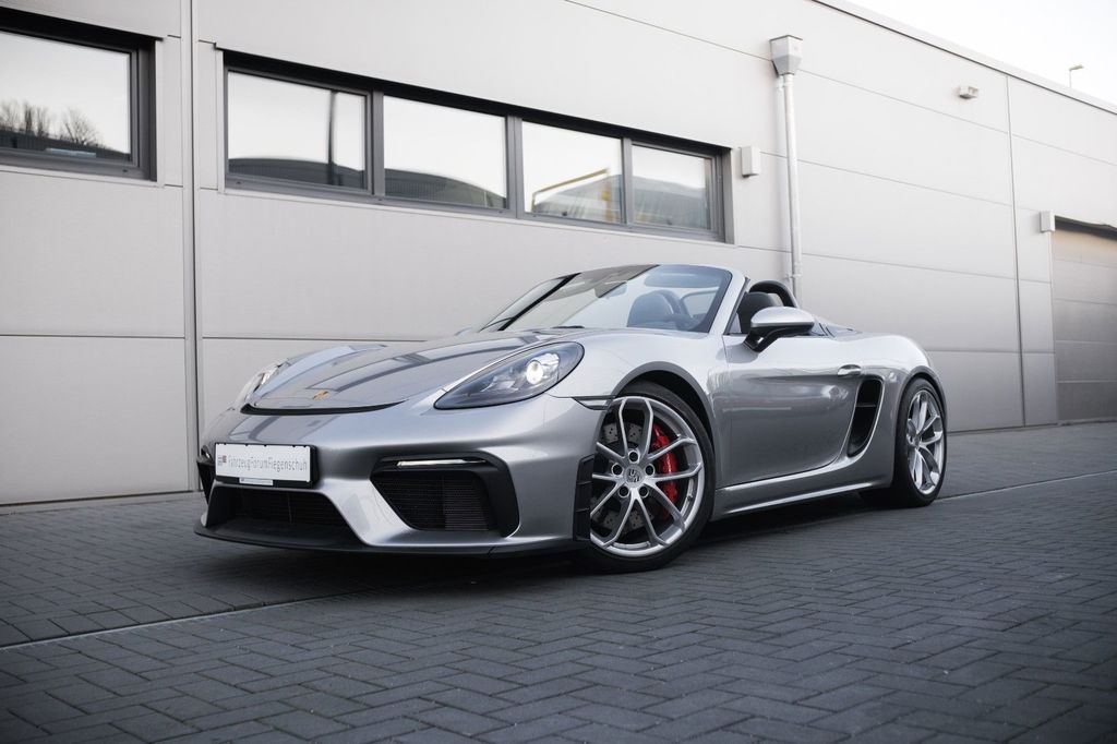 Porsche 718 Spyder