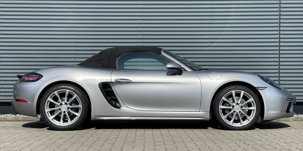 Porsche 718 Boxster