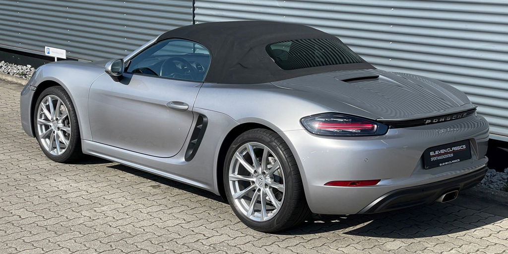 Porsche 718 Boxster
