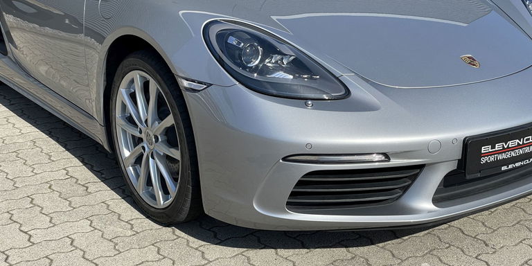 Porsche 718 Boxster