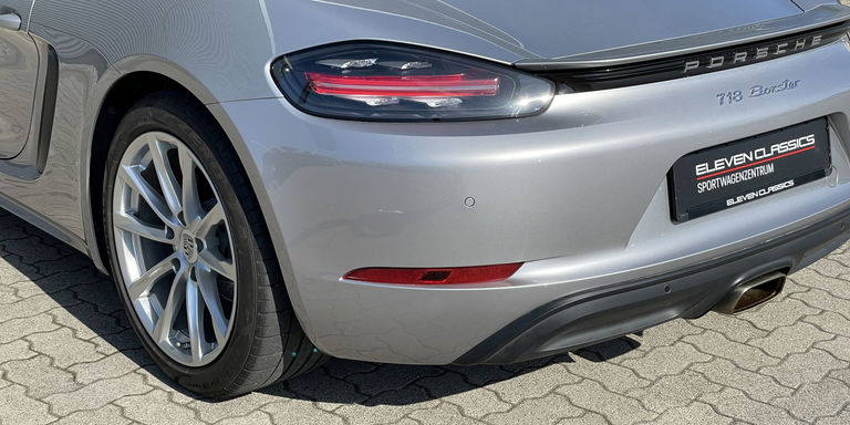 Porsche 718 Boxster