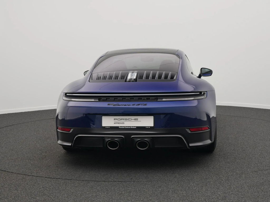 Porsche 992.2 Carrera 4 GTS