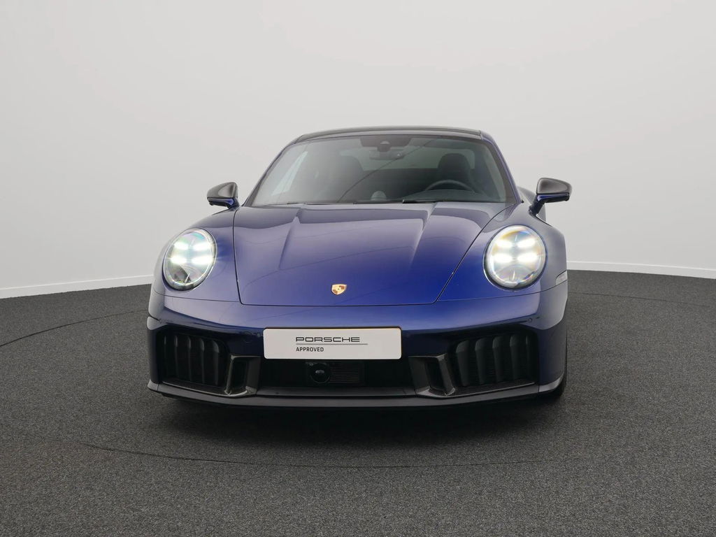 Porsche 992.2 Carrera 4 GTS