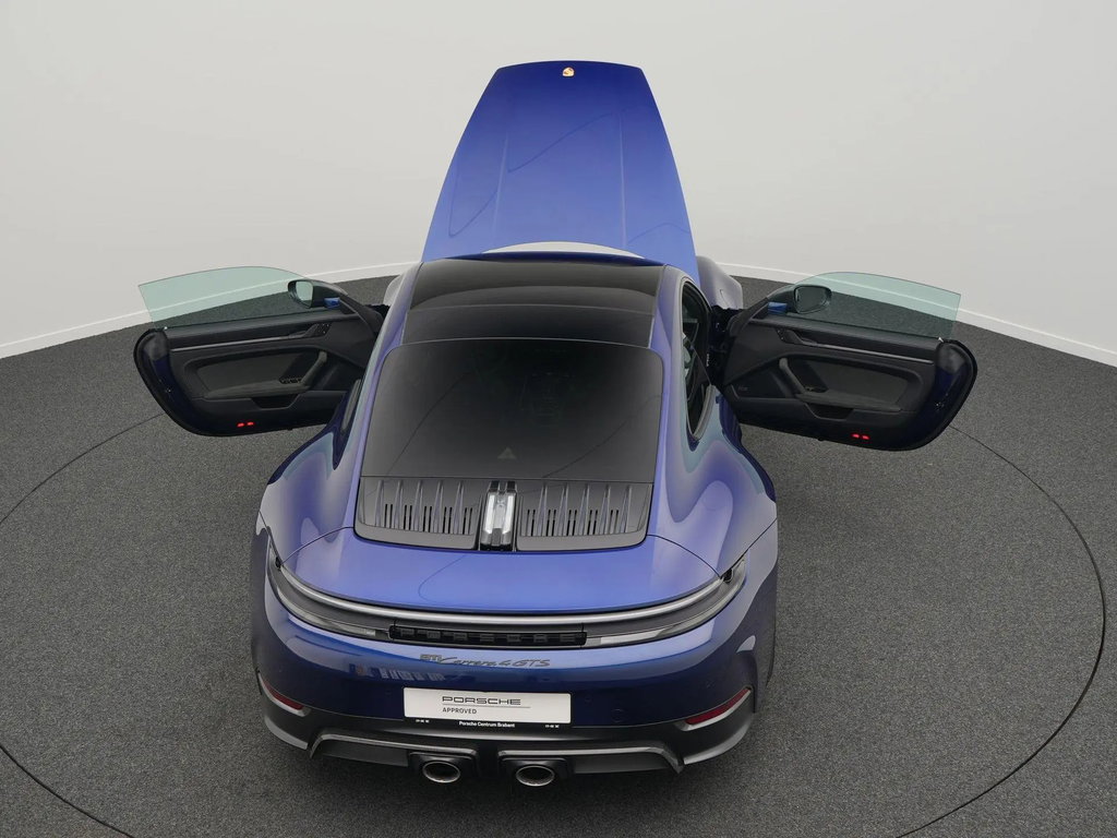 Porsche 992.2 Carrera 4 GTS