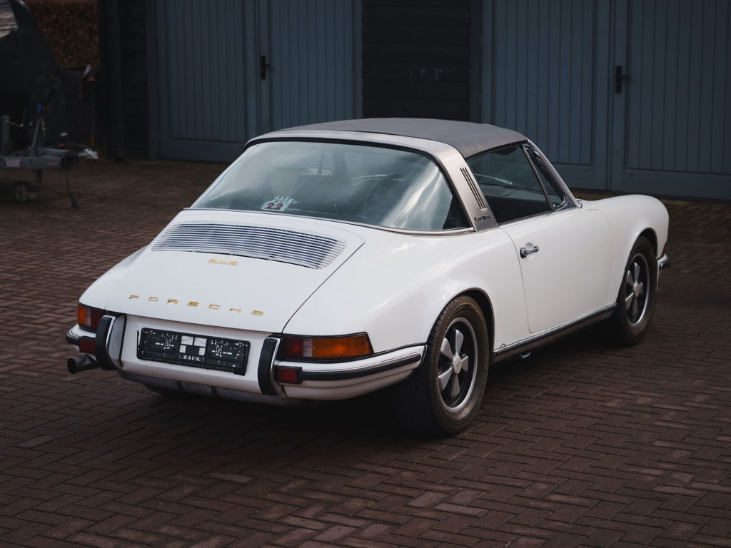 Porsche 911 S (F-Modell)