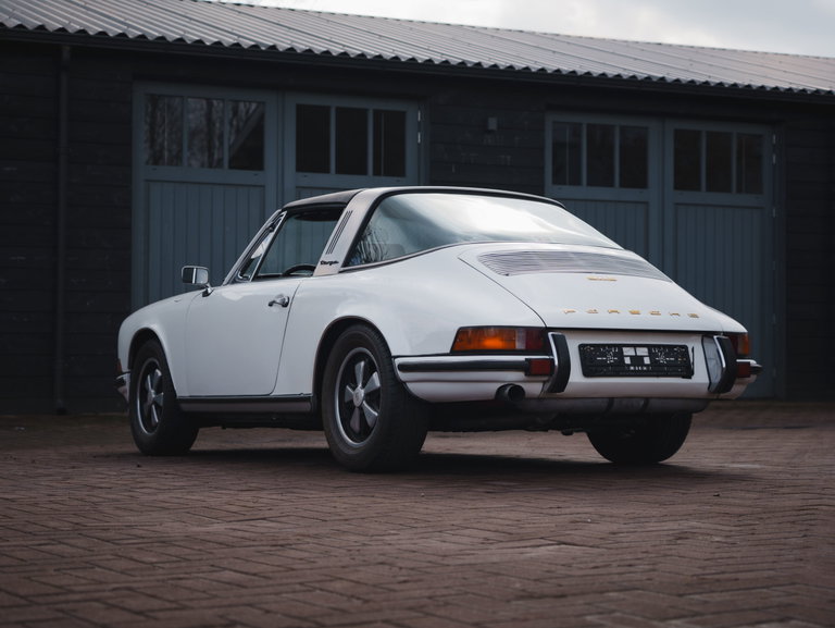 Porsche 911 S (F-Modell)