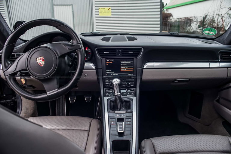 Porsche 991 Carrera