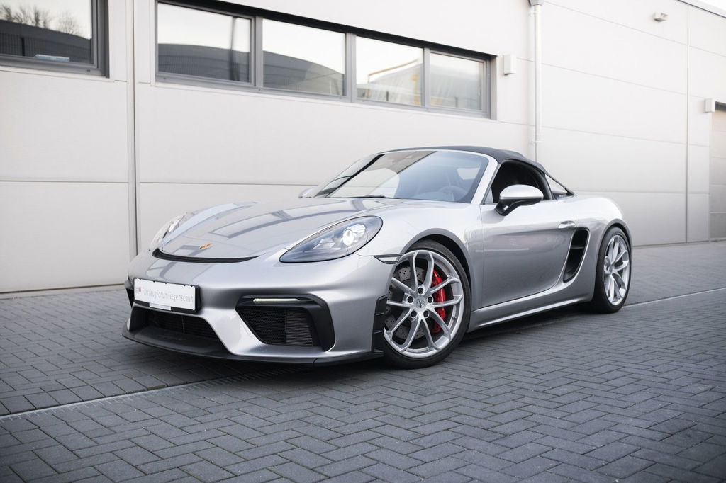 Porsche 718 Spyder