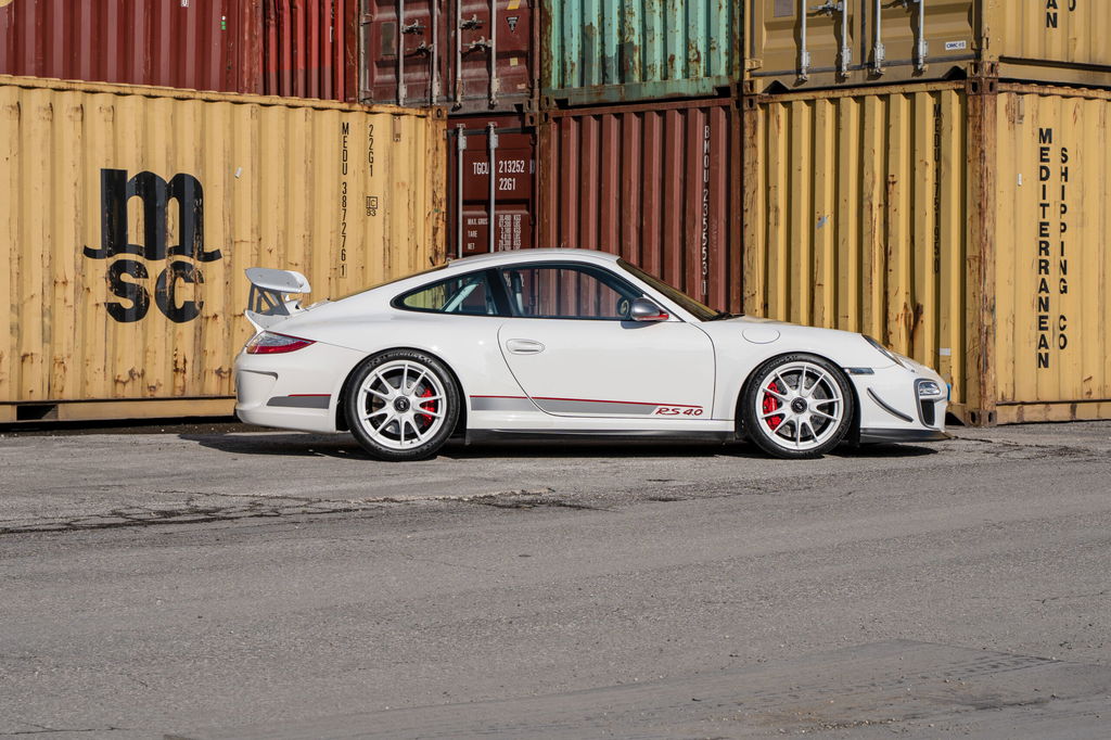 Porsche 997.2 GT3 RS 4.0