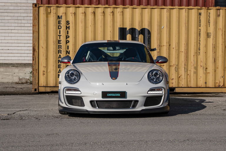 Porsche 997.2 GT3 RS 4.0