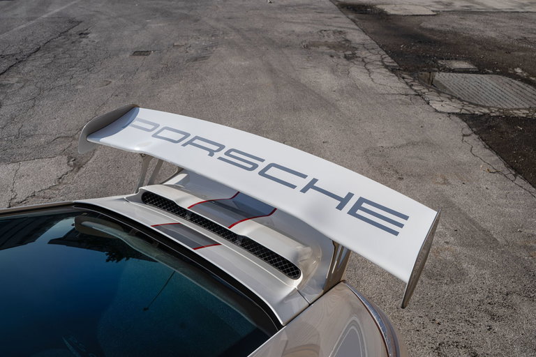 Porsche 997.2 GT3 RS 4.0